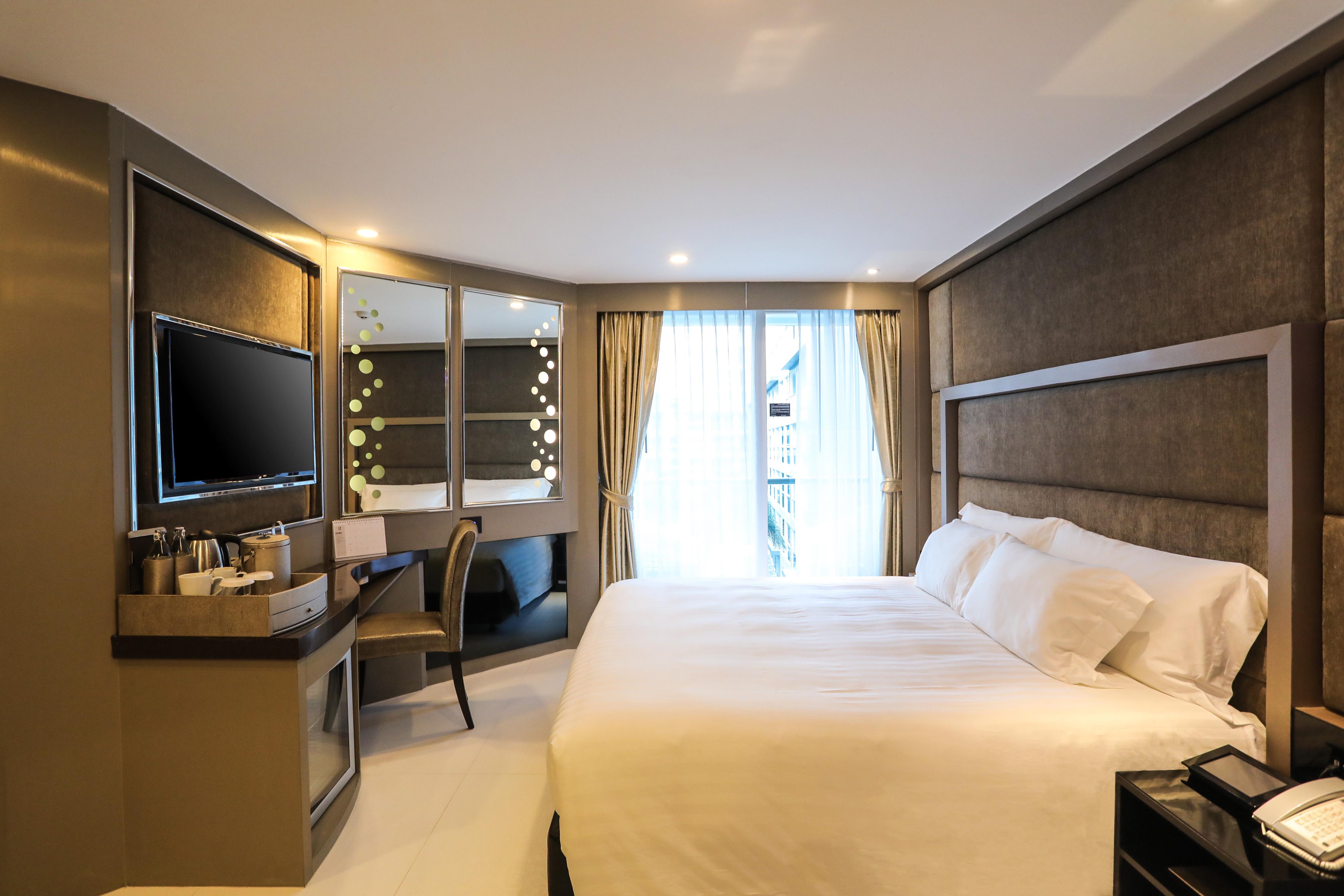 Azure Hotel Pattaya Exterior photo