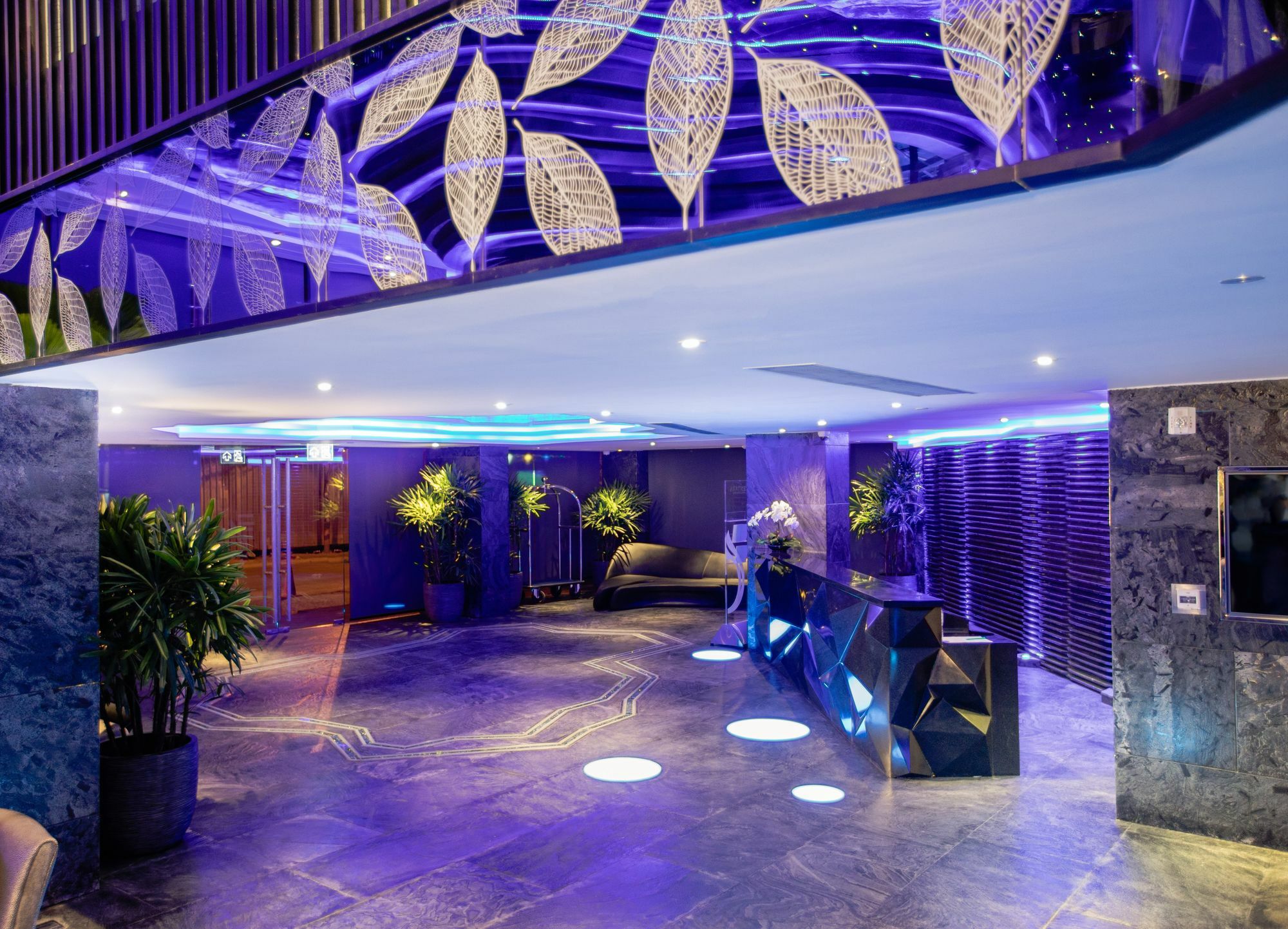 Azure Hotel Pattaya Exterior photo